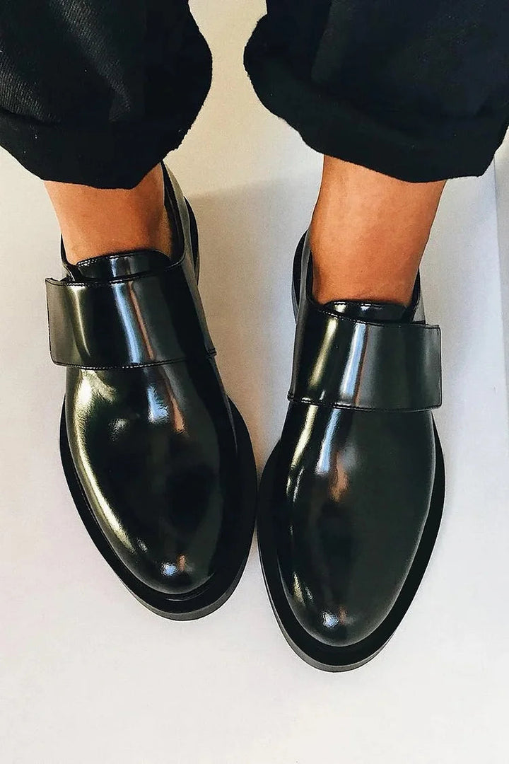 POLISHED STRAP LOAFERS