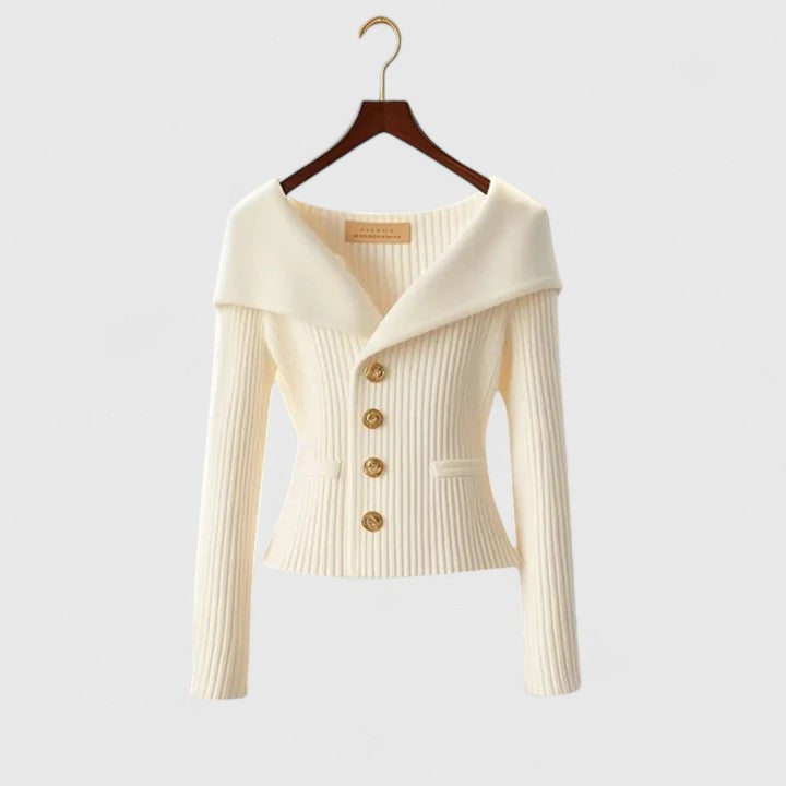 Clariza – Elegant Cardigan