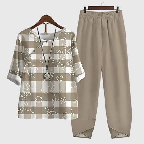 Fiorella | Comfortable Two Piece Set