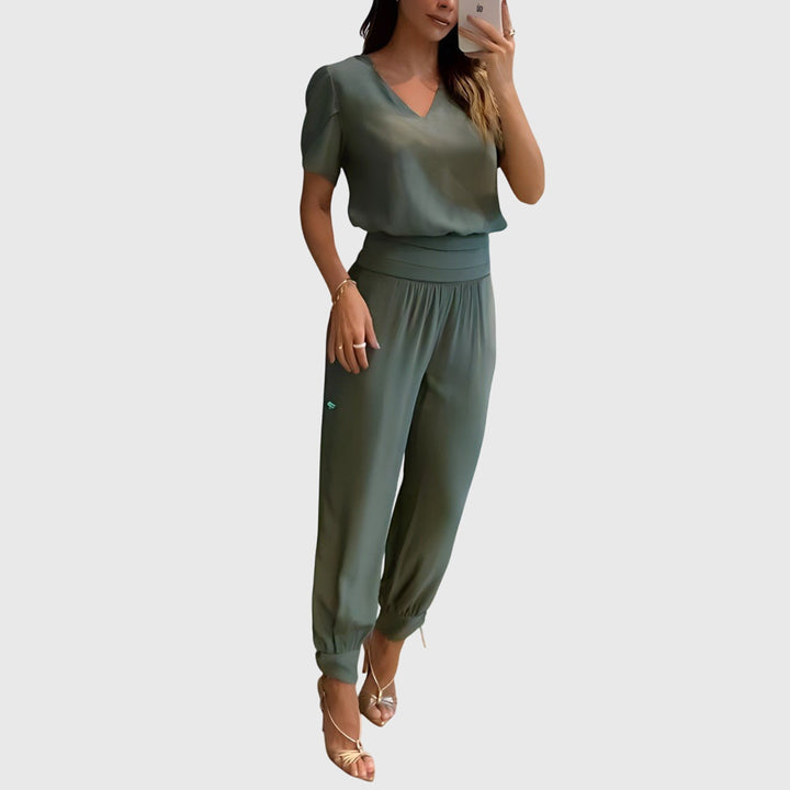 Antonia | Stylish Blouse and Pants Set