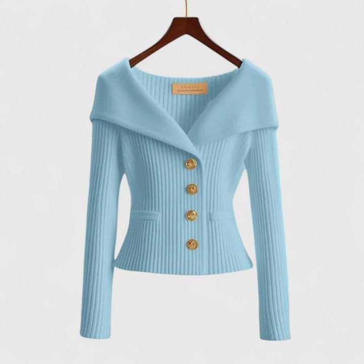 Clariza – Elegant Cardigan
