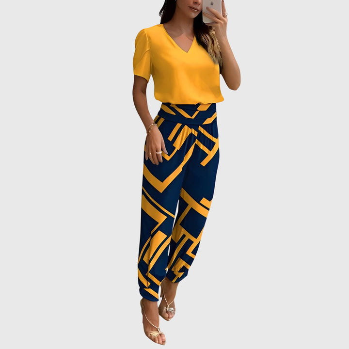 Antonia | Stylish Blouse and Pants Set
