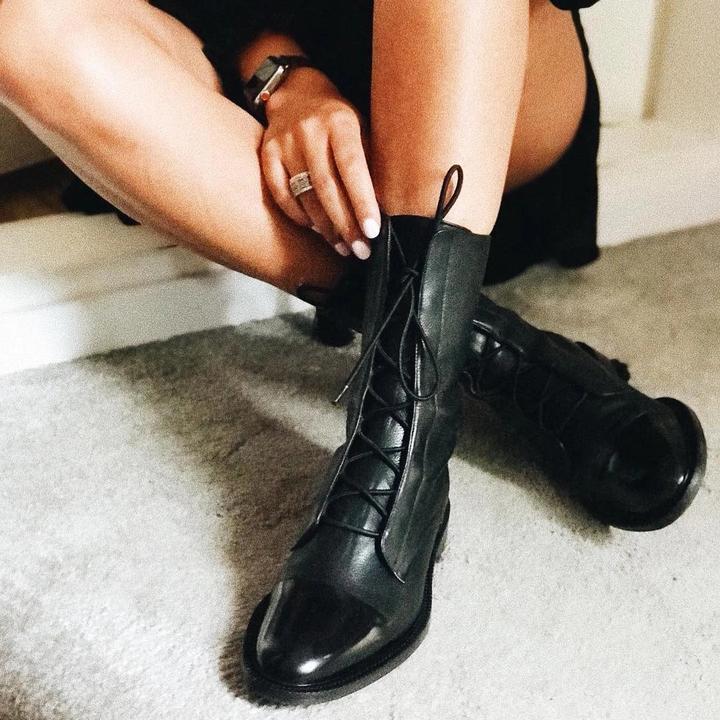 Cassy - Premium Boots