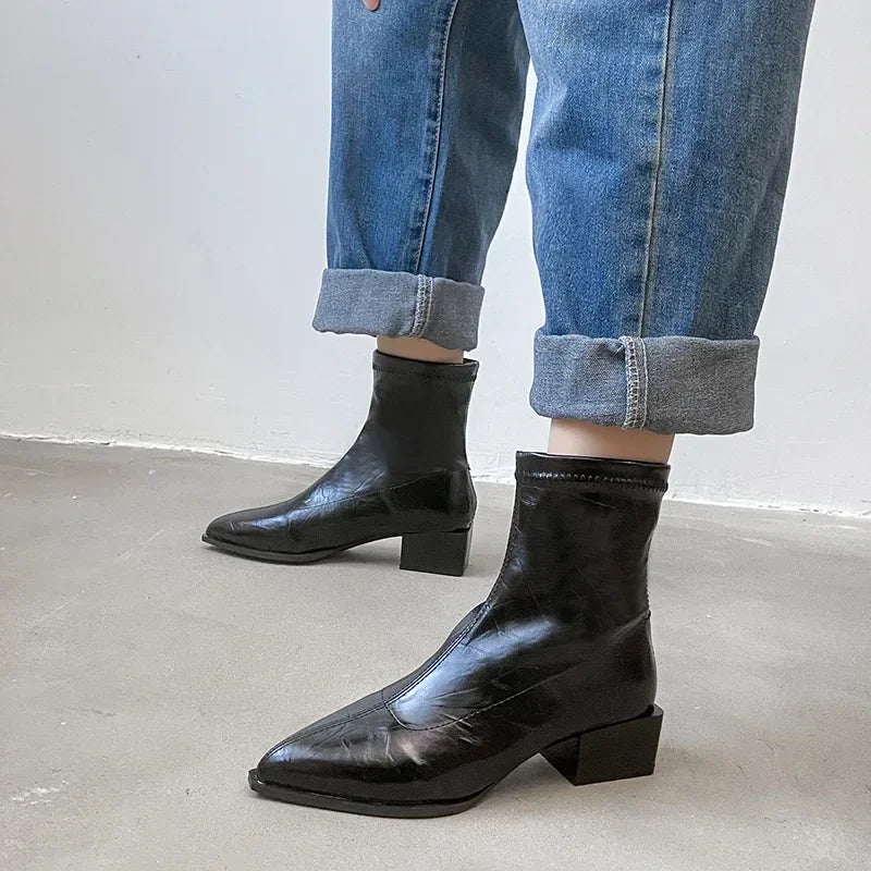 Charlis - Toe Boots