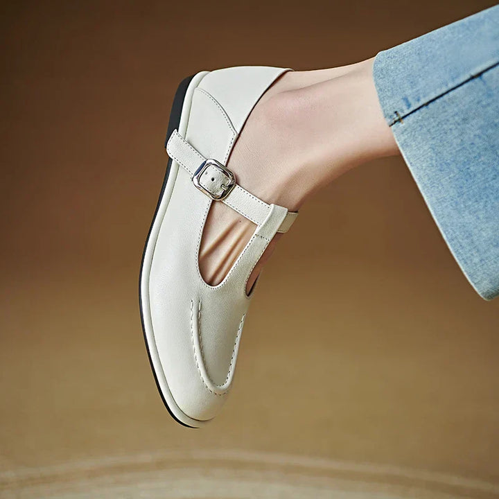 Eleanor&Grace™| Selvana Low Heeled Pumps